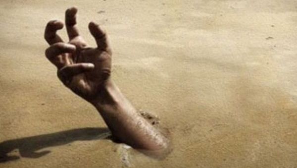 A rămas blocat în nisip mişcător. Ce s-a întâmplat după câteva ore este şocant. Nimeni nu se aştepta