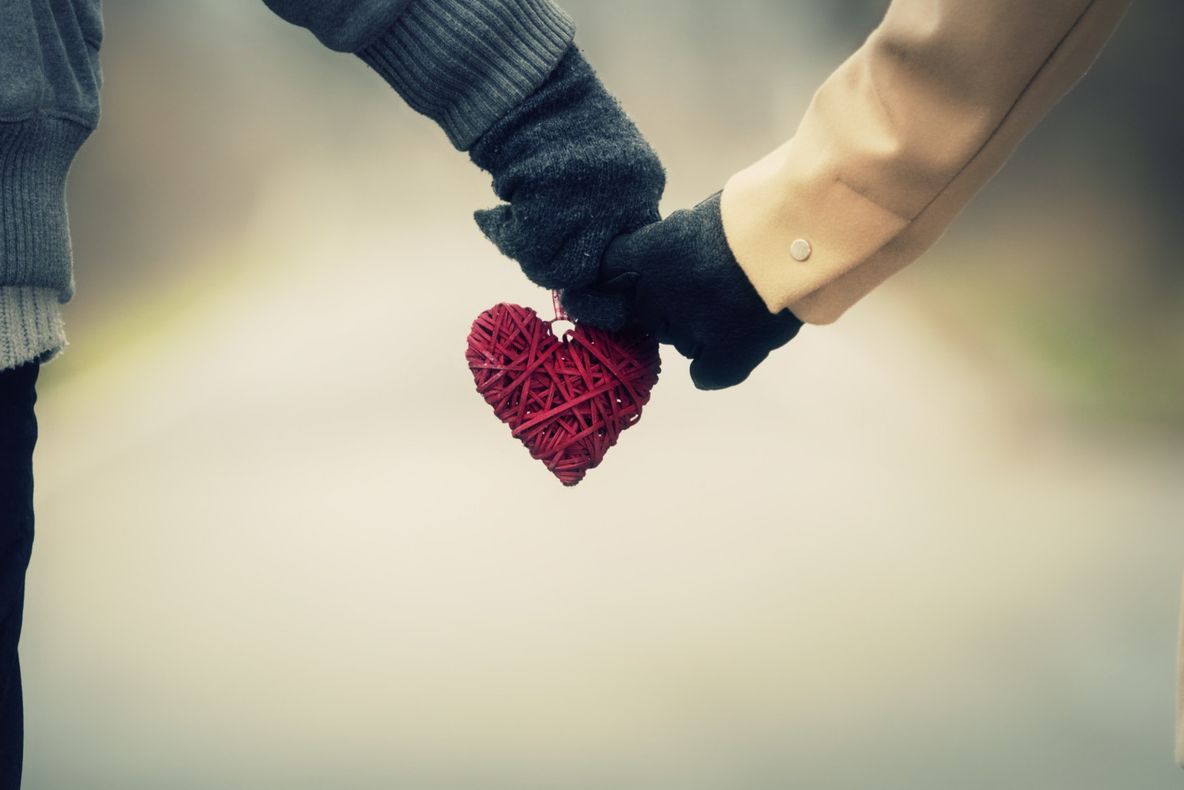 Trei tipuri de relații pe care trebuie să le experimentezi înainte de căsătorie 