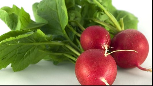 Adevărul despre ridichiile roşii din piaţa pe care nimeni nu îl spune