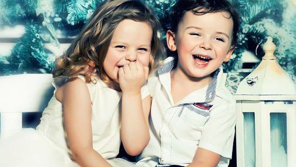 S-a îndrăgostit la gradiniţă şi i-a promis că se va căsători cu ea! 25 de ani mai târziu, şoc