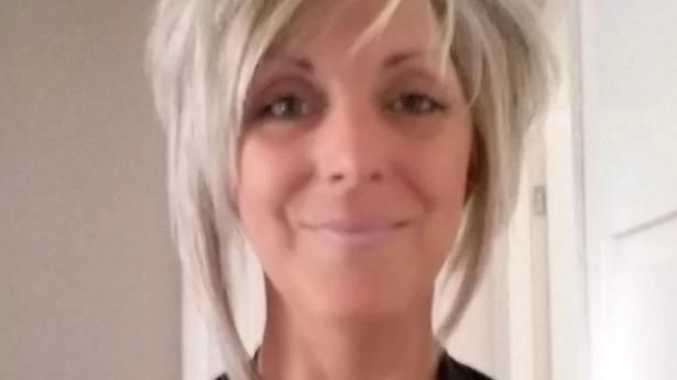 S-a sinucis după ce a pierdut custodia copiilor! Ce i-a înscenat fostul soţ este absolut şocant