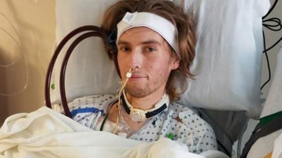 Medicii au refuzat să-i facă transplant de plămâni. Motivul este șocant