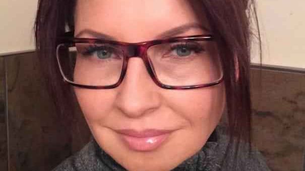 S-a îmbătat şi a lăsat maşina parcată în oraş. A doua zi, şoc! Ce mesaj a găsit pe parbriz