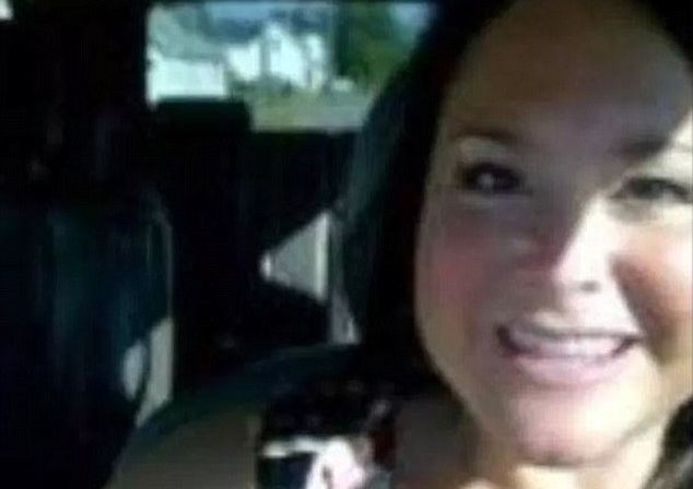 Profesoara de sex. Le promitea note bune elevilor care-i îndeplineau fanteziile sexuale