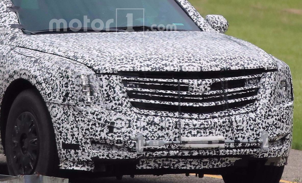 Se teme Donald Trump pentru siguranţa lui? A dat comandă pentru o nouă LIMUZINĂ. Arată impresionant