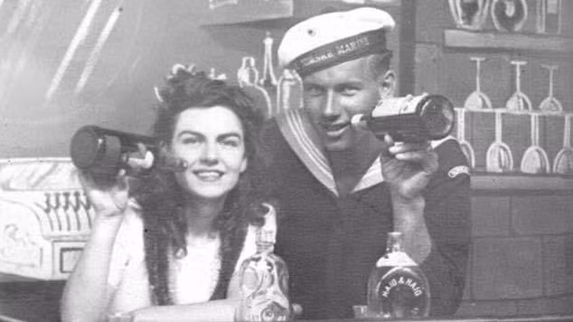 I-a murit soţia acum 6 ani. De dincolo de mormânt, a primit un MESAJ de la ea în cel mai ŞOCANT mod