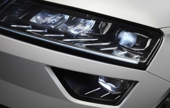 Noul SUV de la Skoda, Karoq, dezvăluit înainte de lansarea din 18 mai