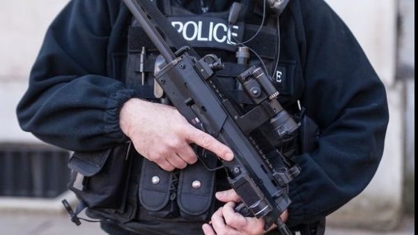 ALERTĂ la Paris: Cel puţin opt persoane au fost rănite într-un incident produs la metrou