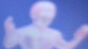 A făcut o fotografie pe hubloul avionului. Când au văzut ce au surprins, au rămas ULUIȚI!