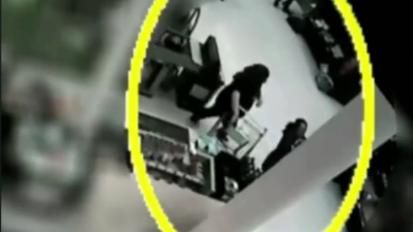 Clipe de groază la cumpărături pentru o mamă. Când s-a întors să plătească, ŞOC! Copilul dispăruse