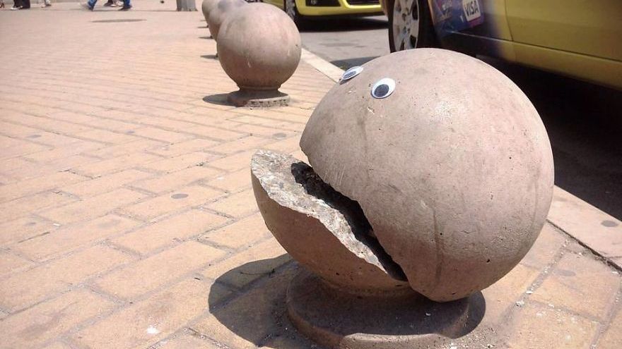 Bulgaria, un nou stil arhitectonic ia ochii trecătorilor. Este HILAR la ce s-a gândit creatorul lui