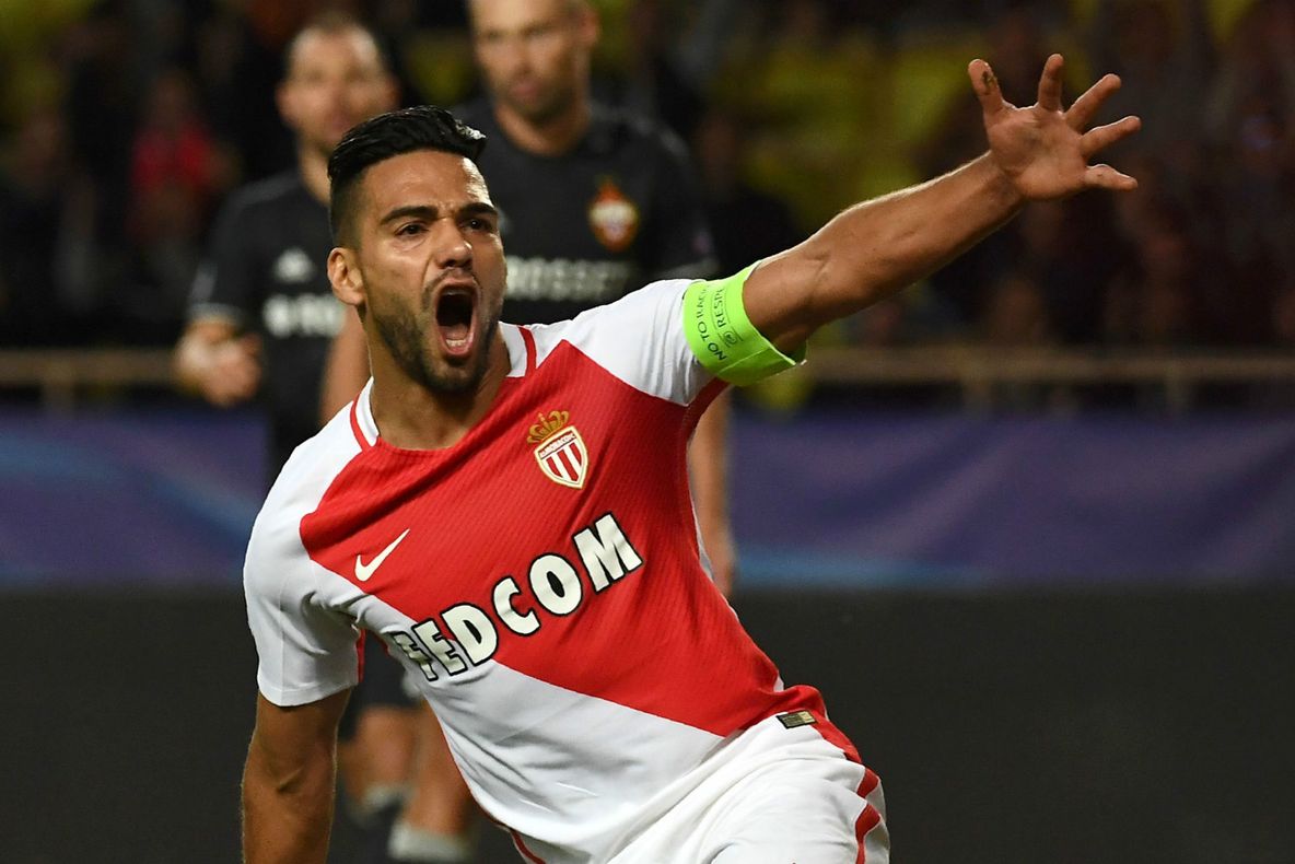 Un mare fotbalist, cercetat pentru fraudă fiscală. Ar fi păgubit statul cu 5,6 milioane de euro