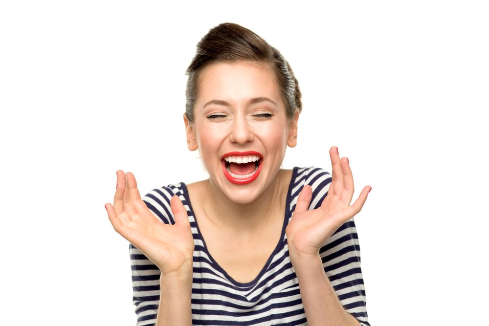 A cumpărat un inel cu 60 de lei şi l-a purtat ZILNIC. Când a aflat adevărul, a început să râdă!