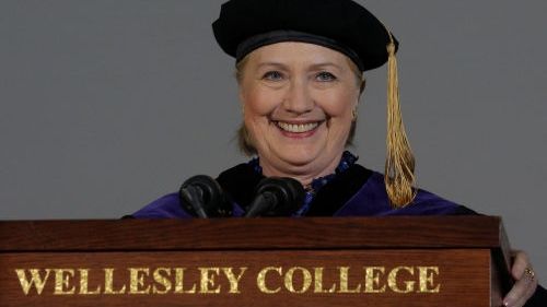 Hillary Clinton face haz de necaz.Fosta candidată mărturisește cum a depășit eșecul de după alegeri 