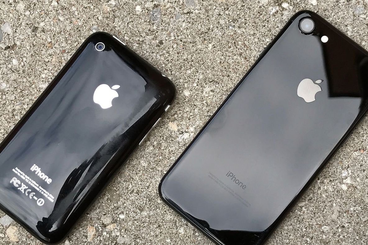 Ce se întâmplă când arunci un iPhone de pe ce mai înaltă clădire din lume! Nu o să-ți vină să crezi