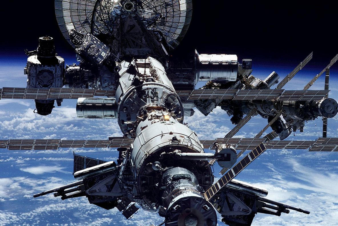 Un organism necunoscut, posibil extraterestru, la bordul Stației Spațiale