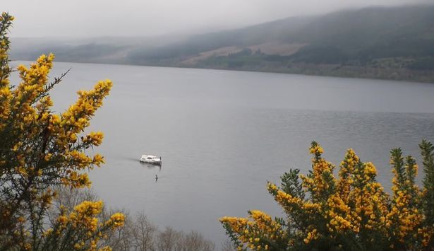 Monstrul din Loch Ness a fost văzut din nou. Cea mai clară fotografie. Cum arată de fapt 