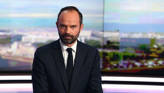 Premierul francez Edouard Philippe și doi miniștri au fost excluși din partidul Republicanii