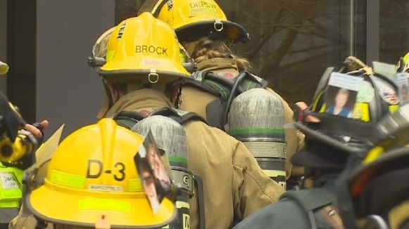 Explozii urmate de incendii, la şantiere navale din Columbia: 4 morţi, 22 de răniţi