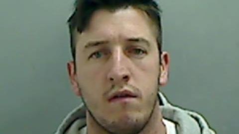 ”Mai josnic de atât nu se poate”. A furat pușculița unui copil, iar acum regretă amarnic