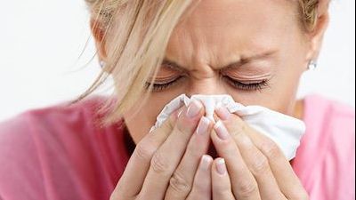 Tratamente naturiste pentru raceală - Cum să combați rapid durerea în gât și nasul curgător