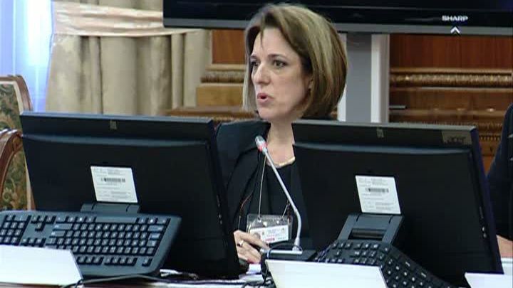 "Îmi e ruşine să vă spun ce salariu am: 4.000 RON". Pretenţii şocante ale funcţionarilor