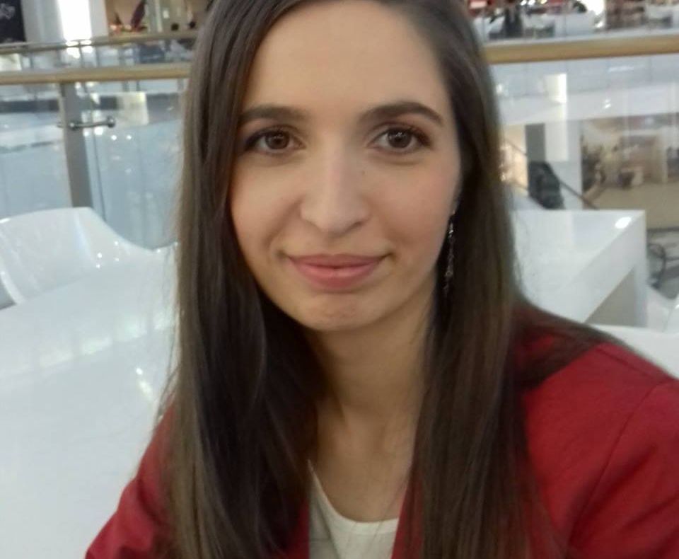 Reacţia Gabrielei Firea, în cazul concedierii profesoarei Cristina Tunegaru 