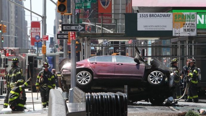 Atacatorul de la New York spune că a "auzit voci" 