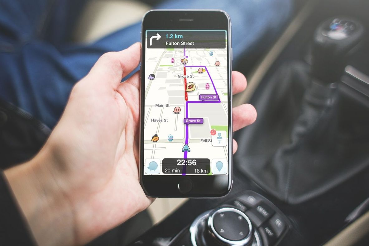 Waze se modifică. Află cum îți poți personaliza aplicația, folosind propria voce