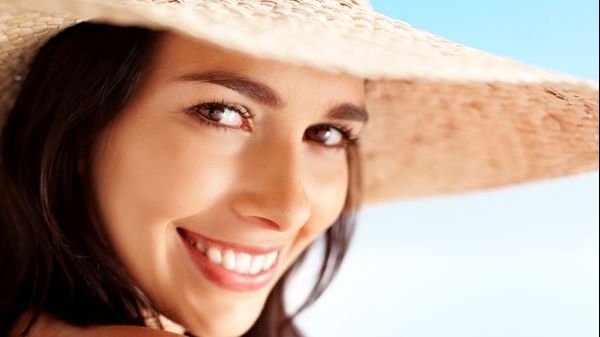 Cu ce înlocuim fondul de ten în sezonul cald