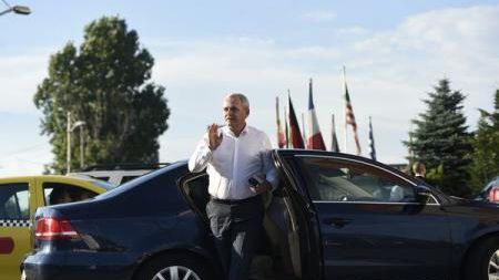 Dragnea: Sunt realist, trece moțiunea