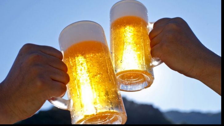 Combinaţia care te poate omorî. Ce să nu faci niciodată după ce ai băut bere