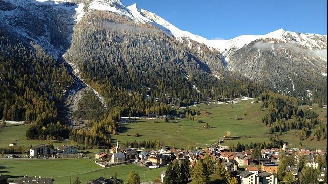 Motivul incredibil pentru care turiștii nu au voie să facă poze în acest oraș. Râzi în hohote