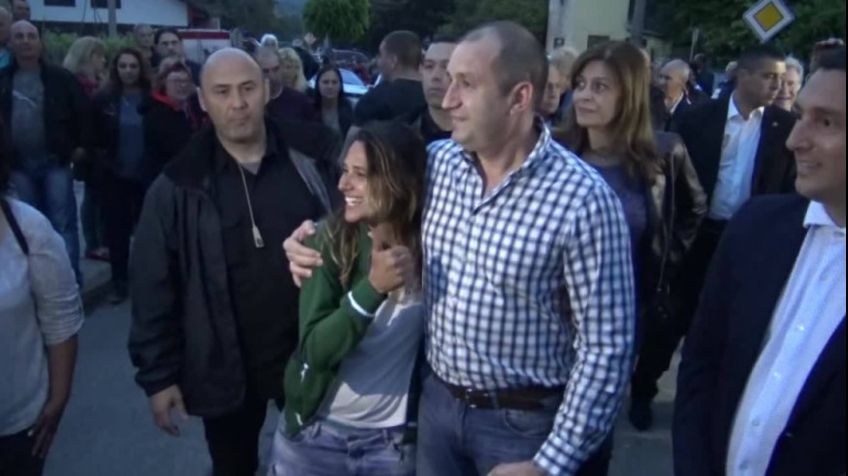 Dialog fabulos între o turistă din Brazilia şi preşedintele Bulgariei: "Sunteţi cineva important?"