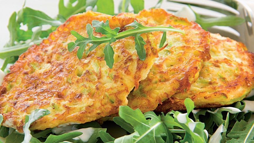 Aşa faci cele mai delicioase chifteluțe de dovlecei. Ingredientul secret care le face extrem de bune