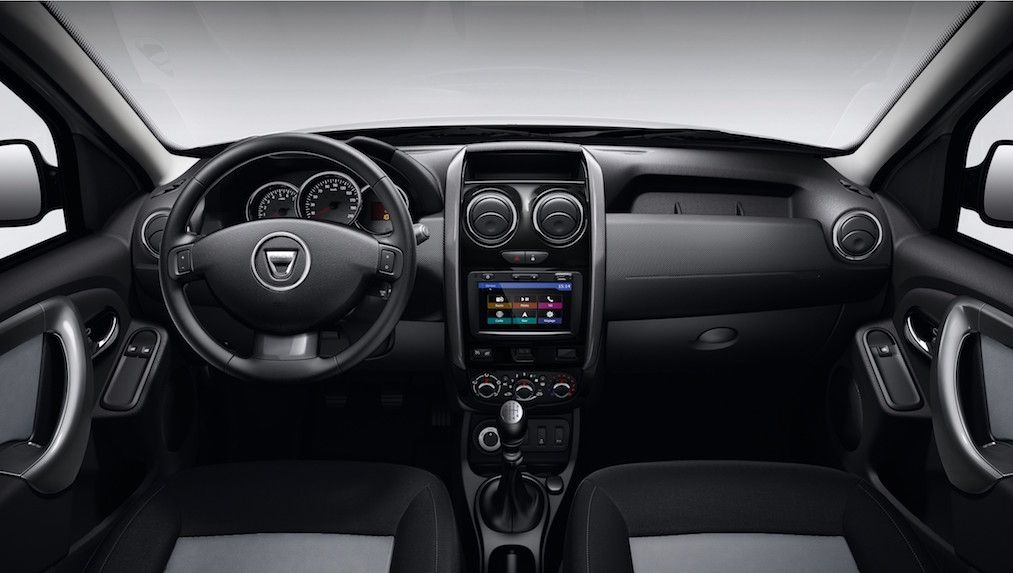 Imagini noi cu viitorul Duster, care va fi lansat la Paris. Surpriză de la Dacia