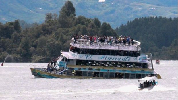 Tragedie. Un vas cu 170 de pasageri a naufragiat în Columbia 