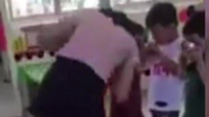 Imagini şocante surprinse într-o grădiniţă! Copii pedepsiţi pentru că nu mâncau destul de repede