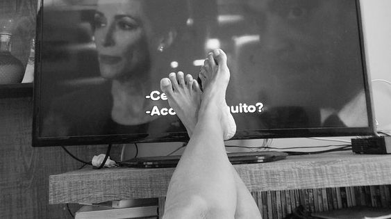 Te uiți deseori la TV? E de necrezut ce boală ai putea face 