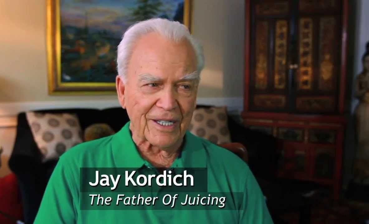 A murit "părintele" sucurilor naturale, la 93 de ani. În tinereţe, a fost diagnosticat cu cancer