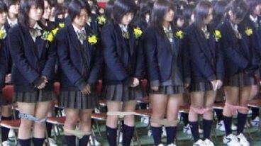 Cele mai înfiorătoare PEDEPSE simţite de ELEVI pe propria piele! Dovada că s-a mers prea departe