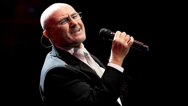 Fanii în stare de șoc! Phil Collins spitalizat de urgență. Ce a pățit cântărețul