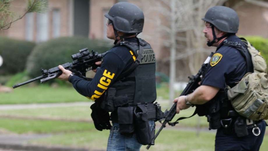 Crimă sângeroasă în Utah. O femeie și un copil morți într-un schimb de focuri domestic