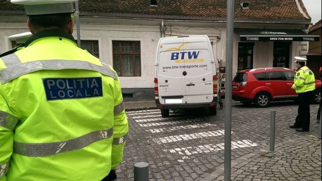 Judecătorii, lovitură pentru polițiștii locali: Șoferii nu mai pot fi amendați prin poștă