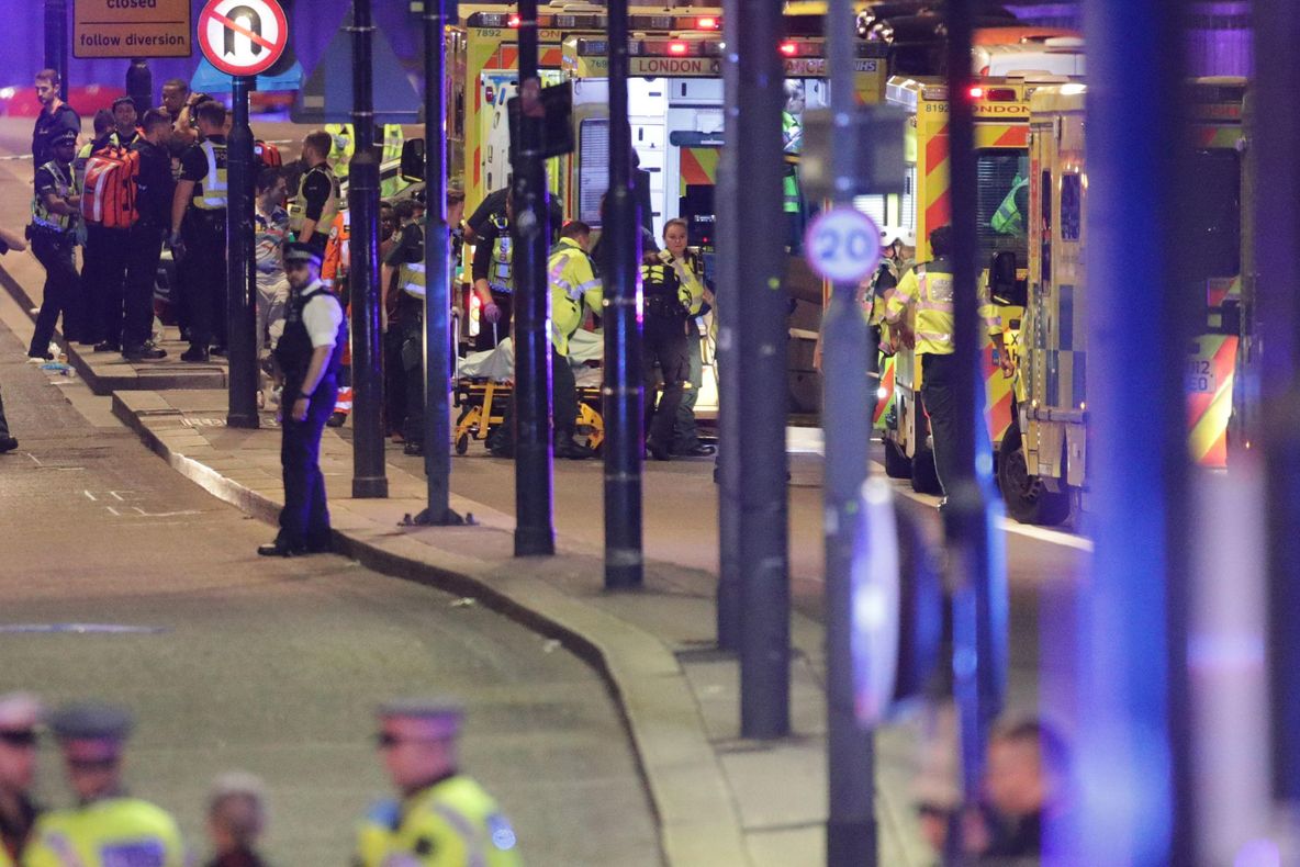 Celulă de criză la Ambasada României, după atacul terorist. Ce trebuie să știe românii din Londra