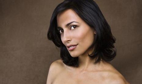 5 defecte pe care bărbații le adoră la o femeie