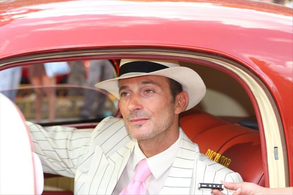 Cum mai arată Radu Mazăre, la prima apariţie la mare după problemele cu DNA