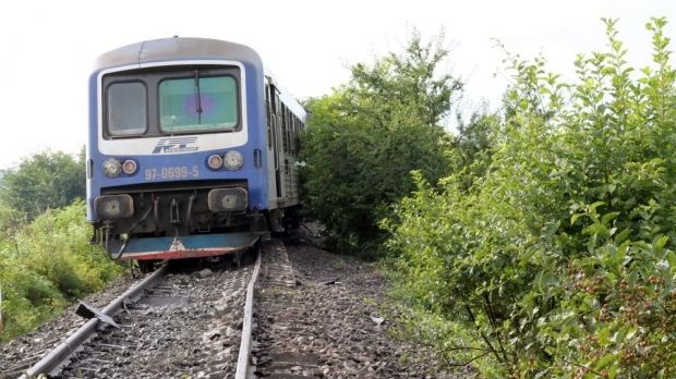 Urgie la Iași. Trafic feroviar și rutier blocat după o furtună puternică