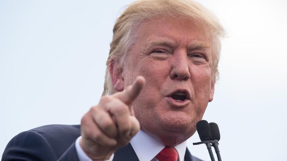 Donald Trump, dat în judecată pentru ”violarea Constituției”