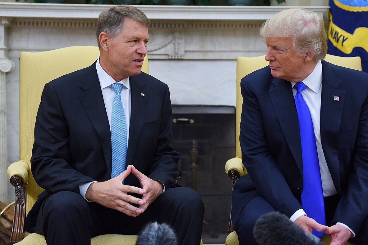Iohannis, primit la Casa Albă. Trump: "Susţinem lupta anticorupţie. Ştim ce se întâmplă în România"